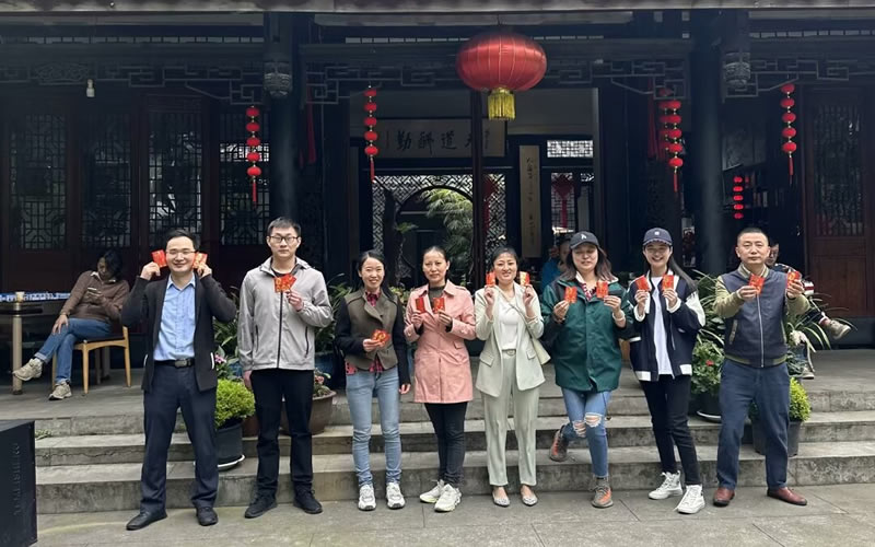 綿陽市先鋒醫(yī)療器械有限公司：凝聚團隊力量，共筑先鋒夢想 —— 2023年春季團建活動紀(jì)實2.jpg